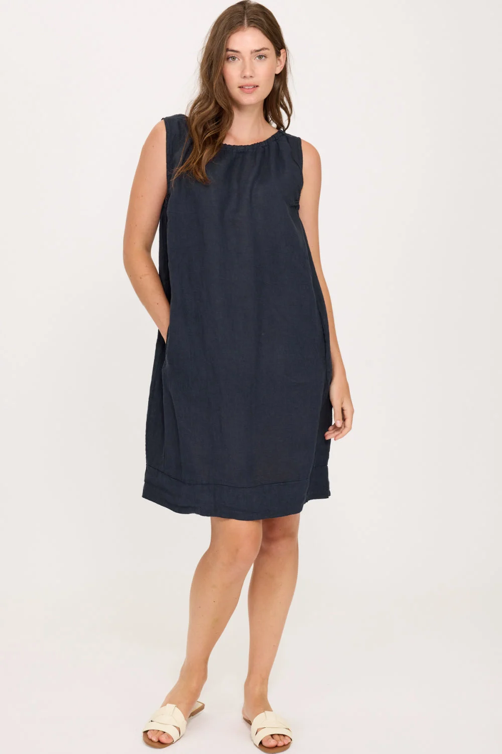 Pistache Linen Gathered Dress, Navy Marine (T35721)