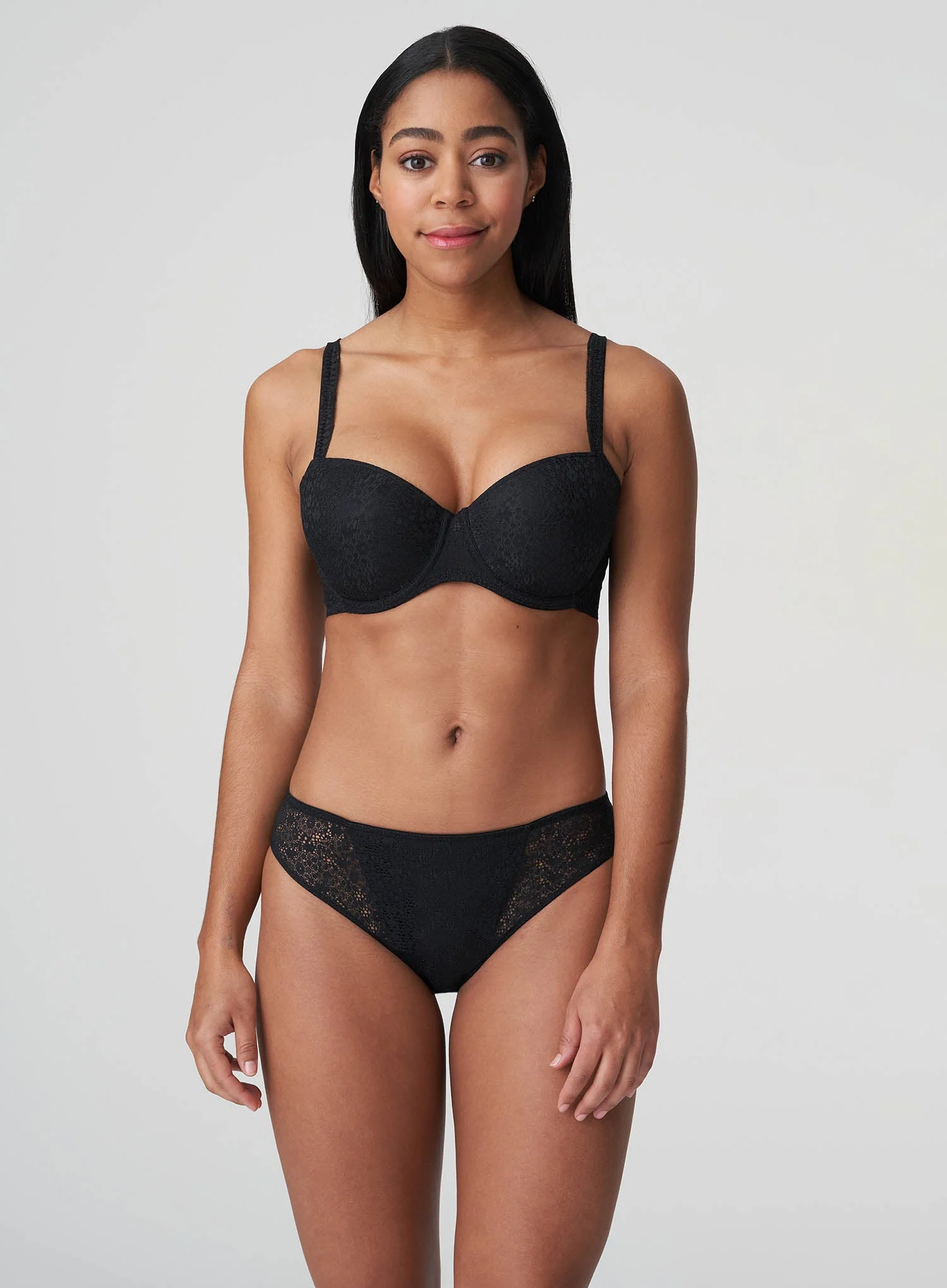 Primadonna Twist: Epirus Rio Brief Black