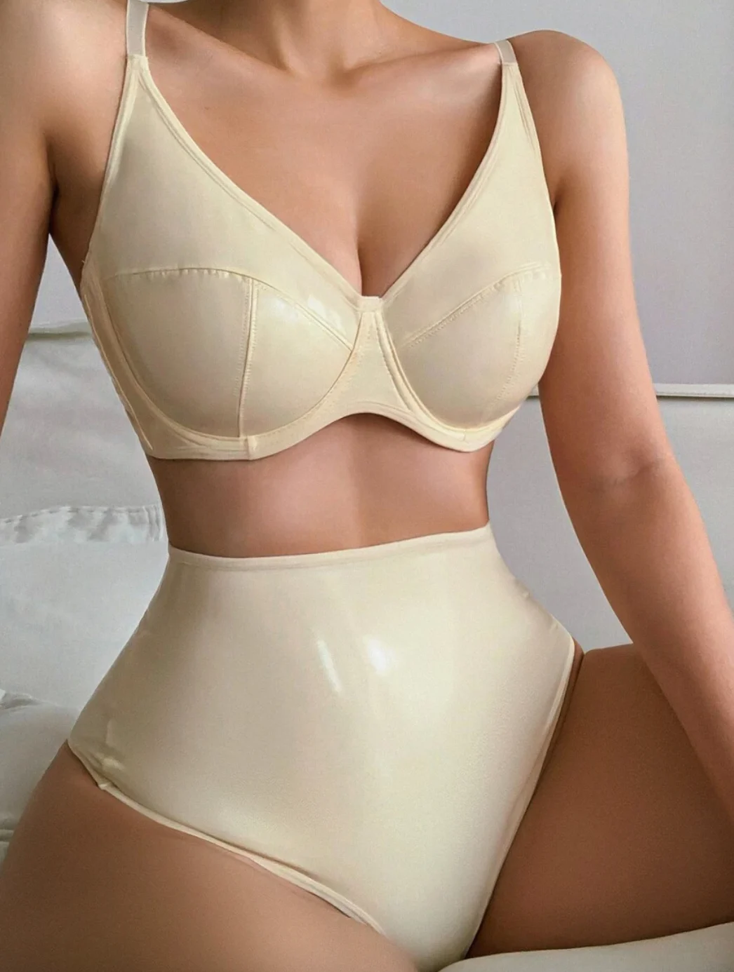 PU Underwire Lingerie Set