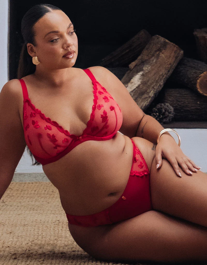 Pucker Up Deep Plunge Bra Lipstick Red