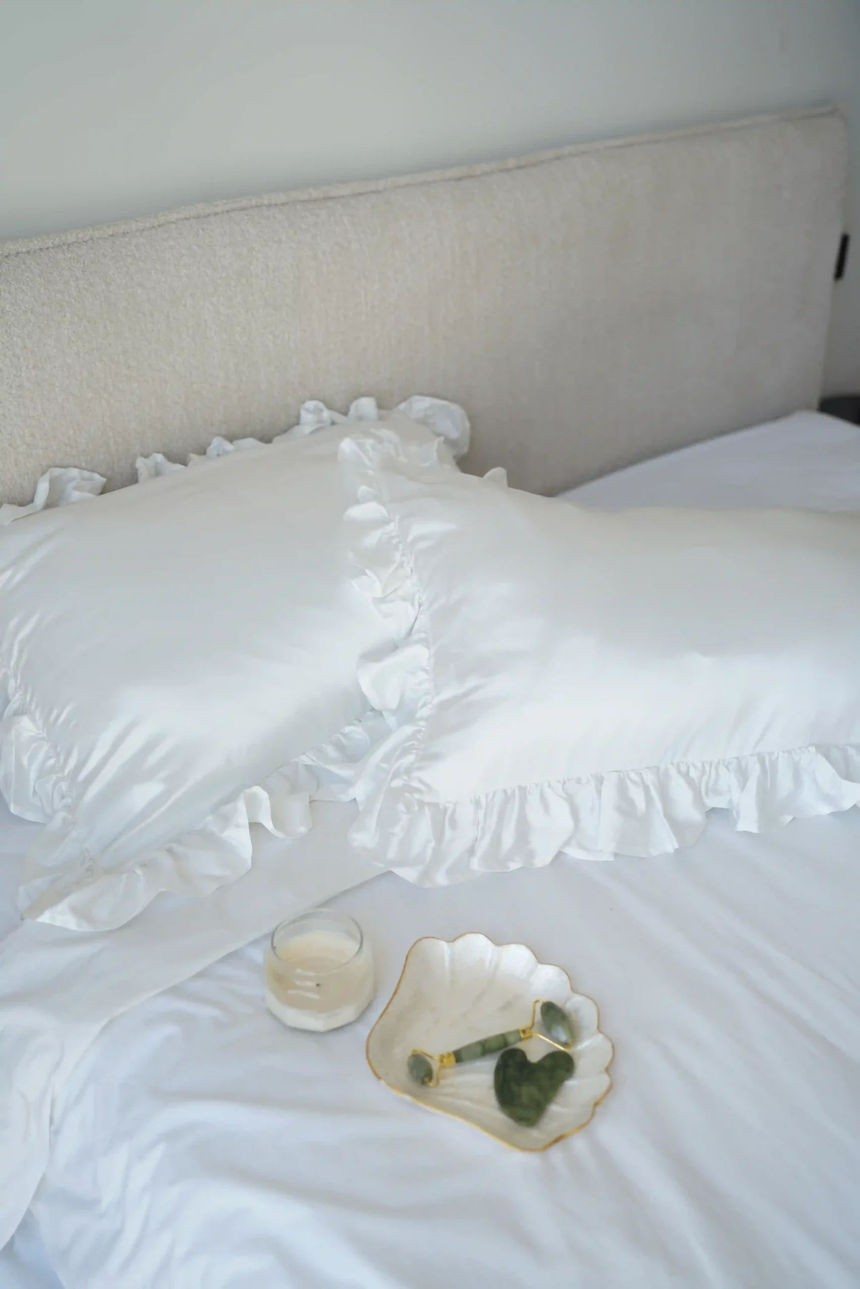 Pure Silk Ruffled Pillowcase in White