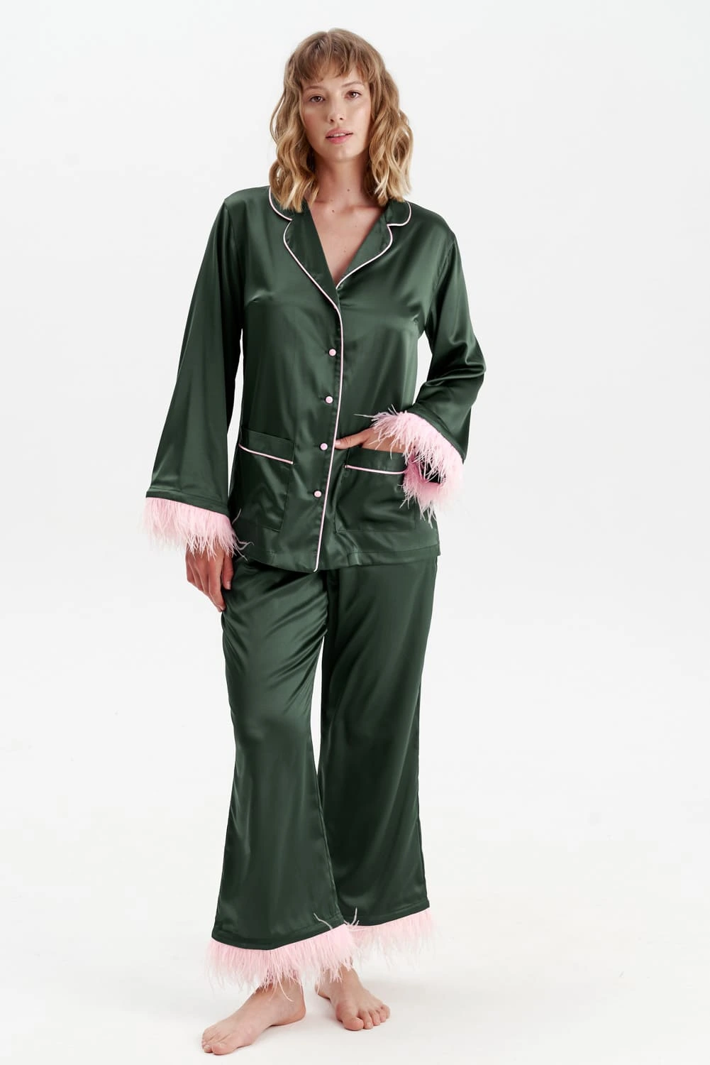 Pyjamas with Feathers in Green