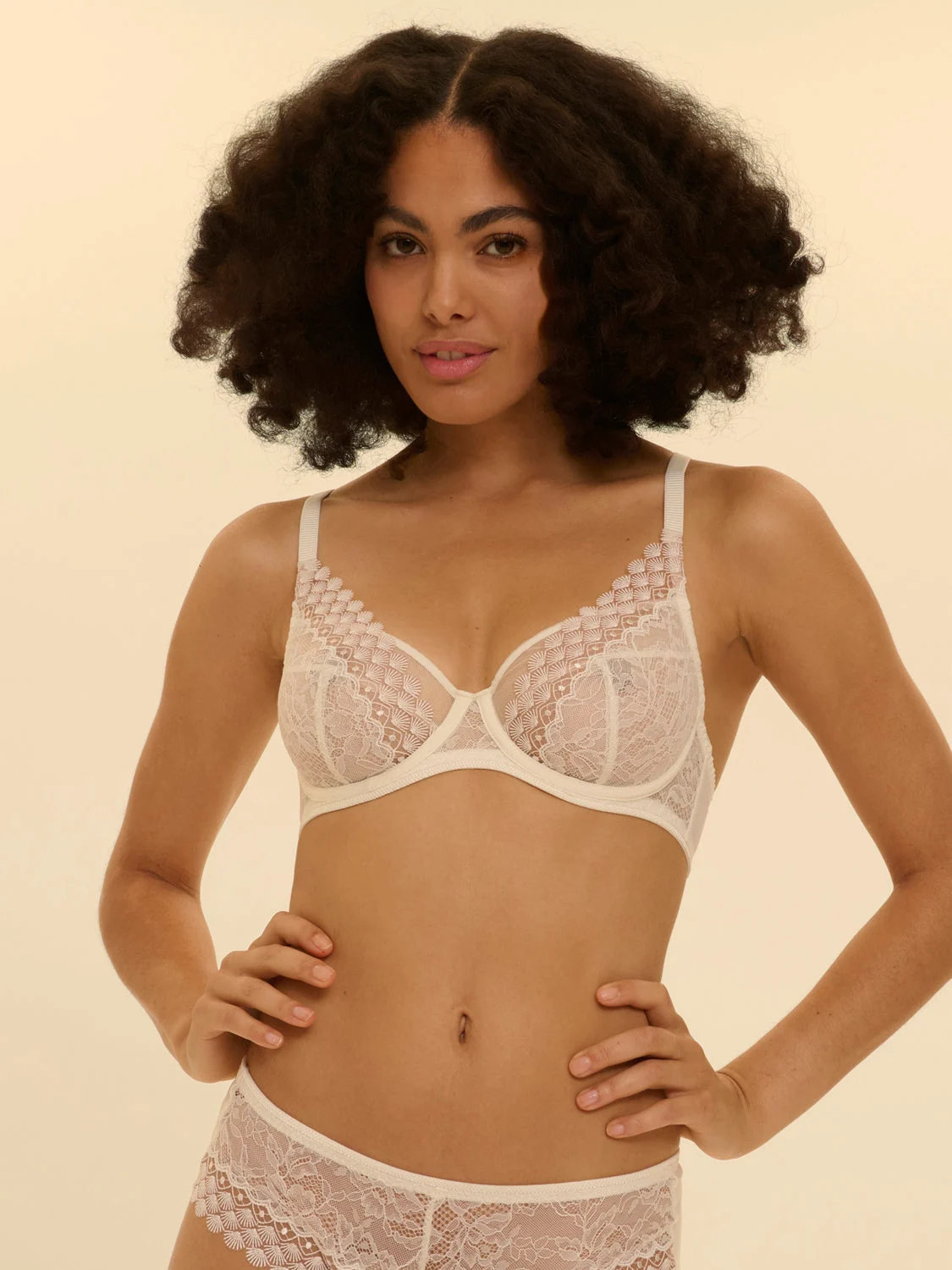 Radieuse Underwire Plunge Bra - NaturalRegular price