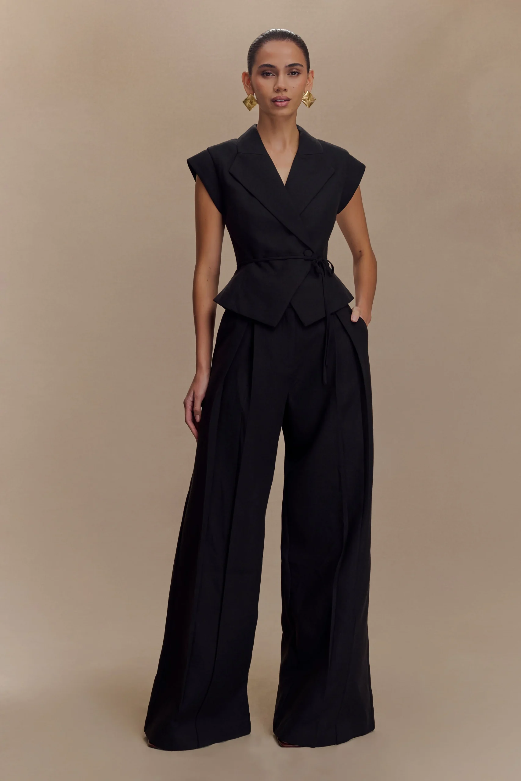 RayaMid Rise Wide Leg Linen Pant - Black