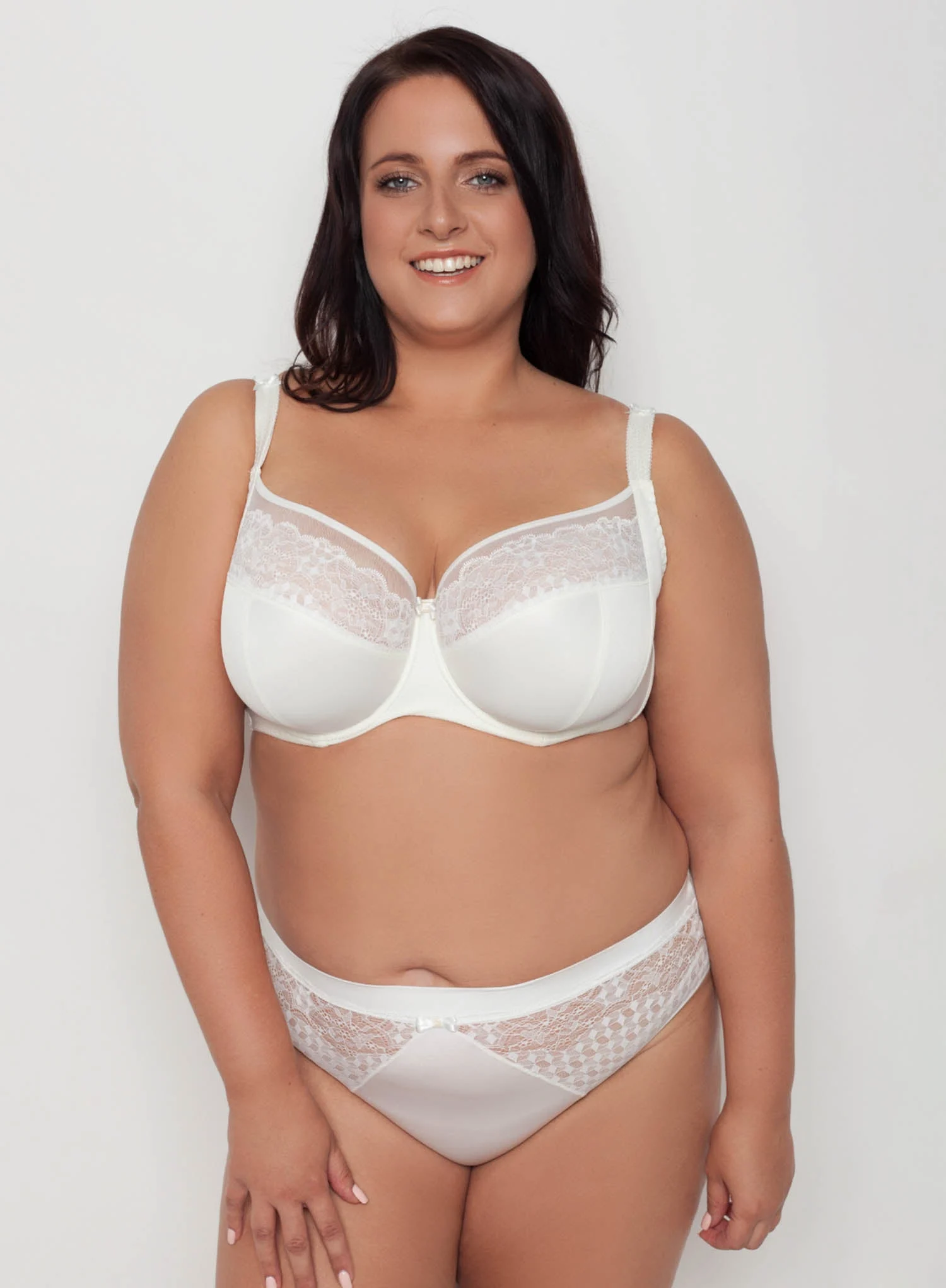 Samanta Lingerie: Rosalia Brief Ivory