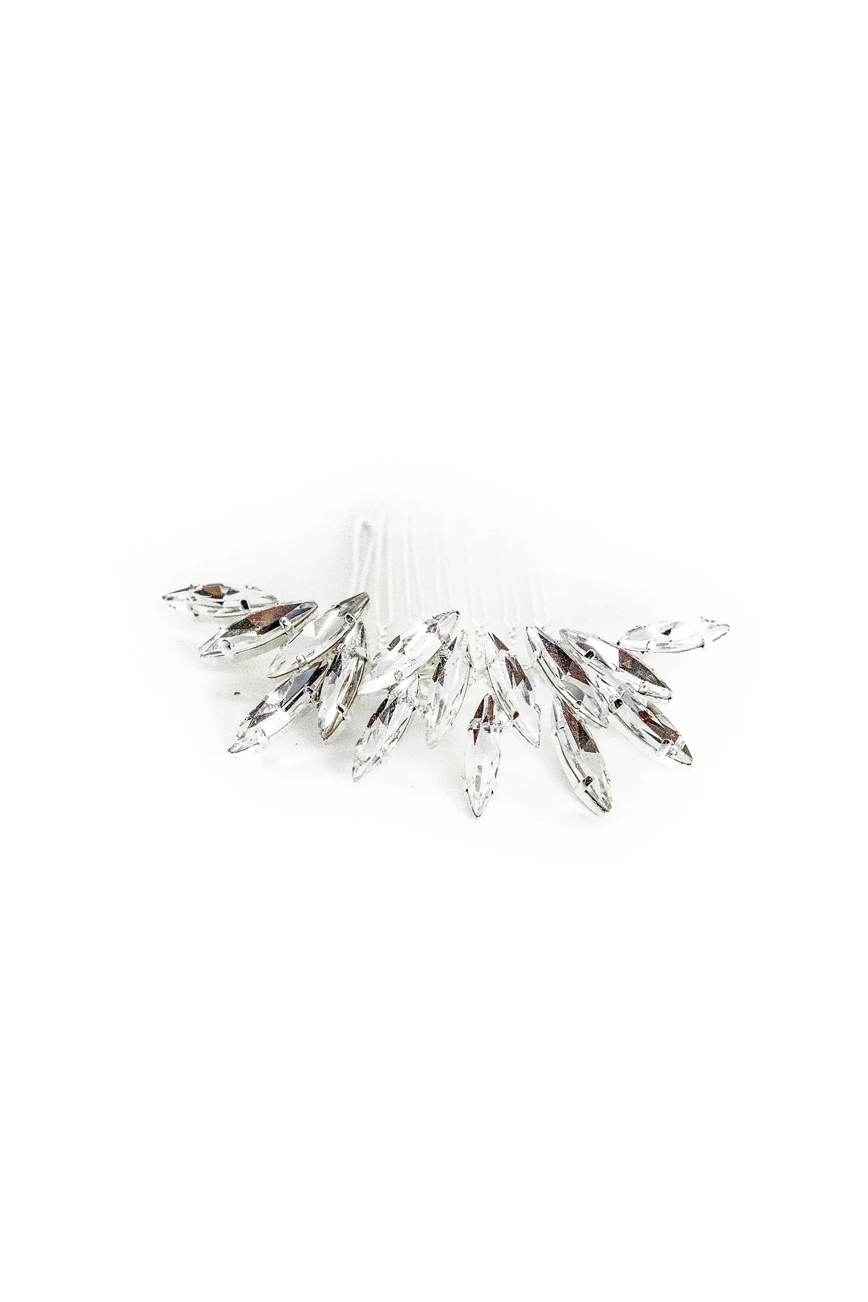 Scattered Crystal Navette Comb