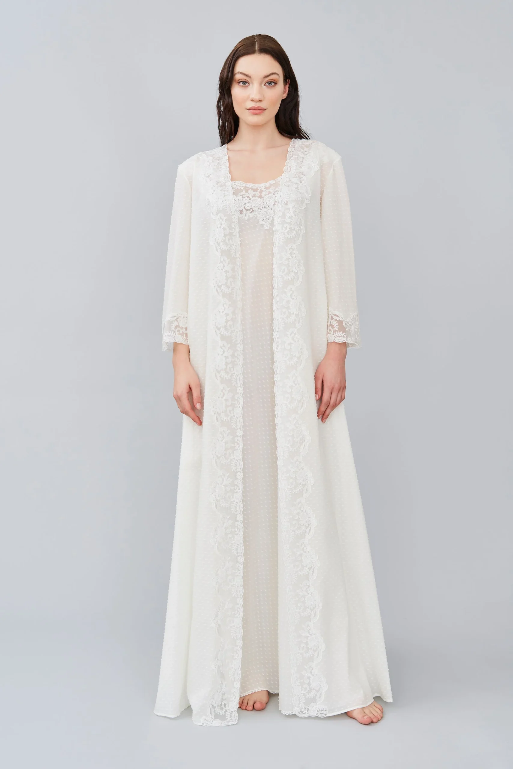 Scilla - Plumetis Cotton Robe