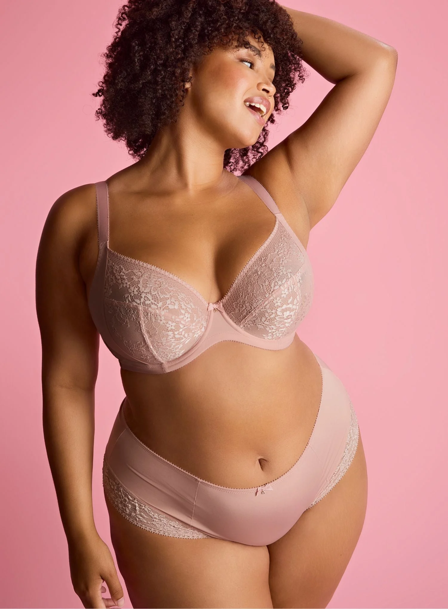 Sculptresse: Roxie Plunge Bra Misty Rose