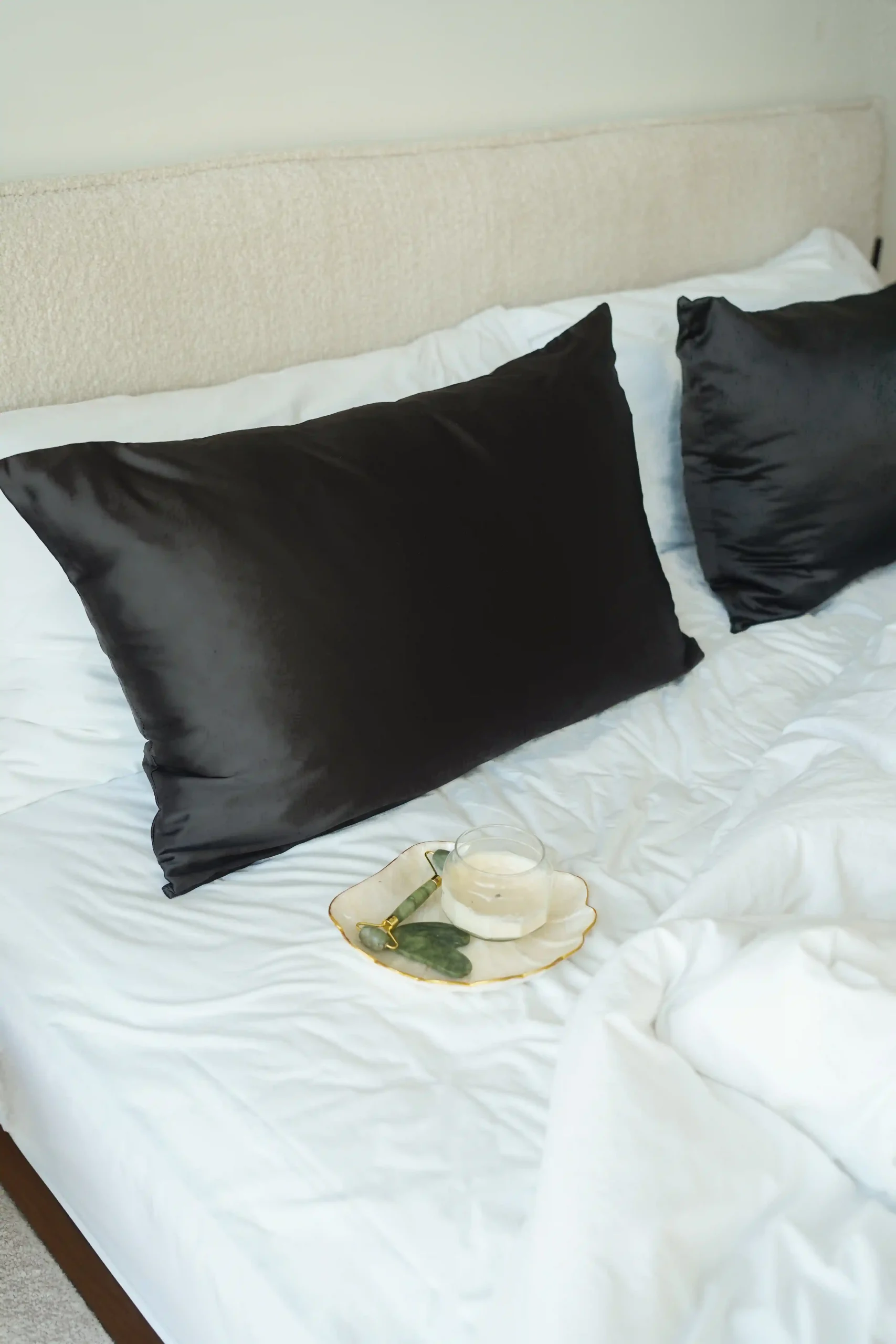 Silk Pillowcase in Black