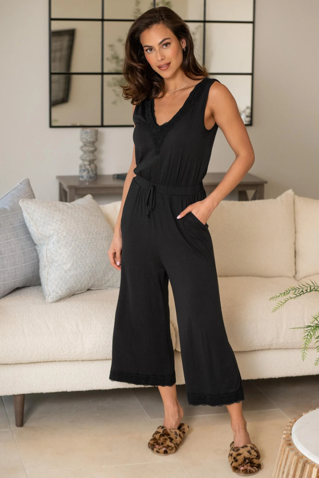 Sofa Loves Lace Hidden Support Cropped Wide Leg Jumpsuit - Black