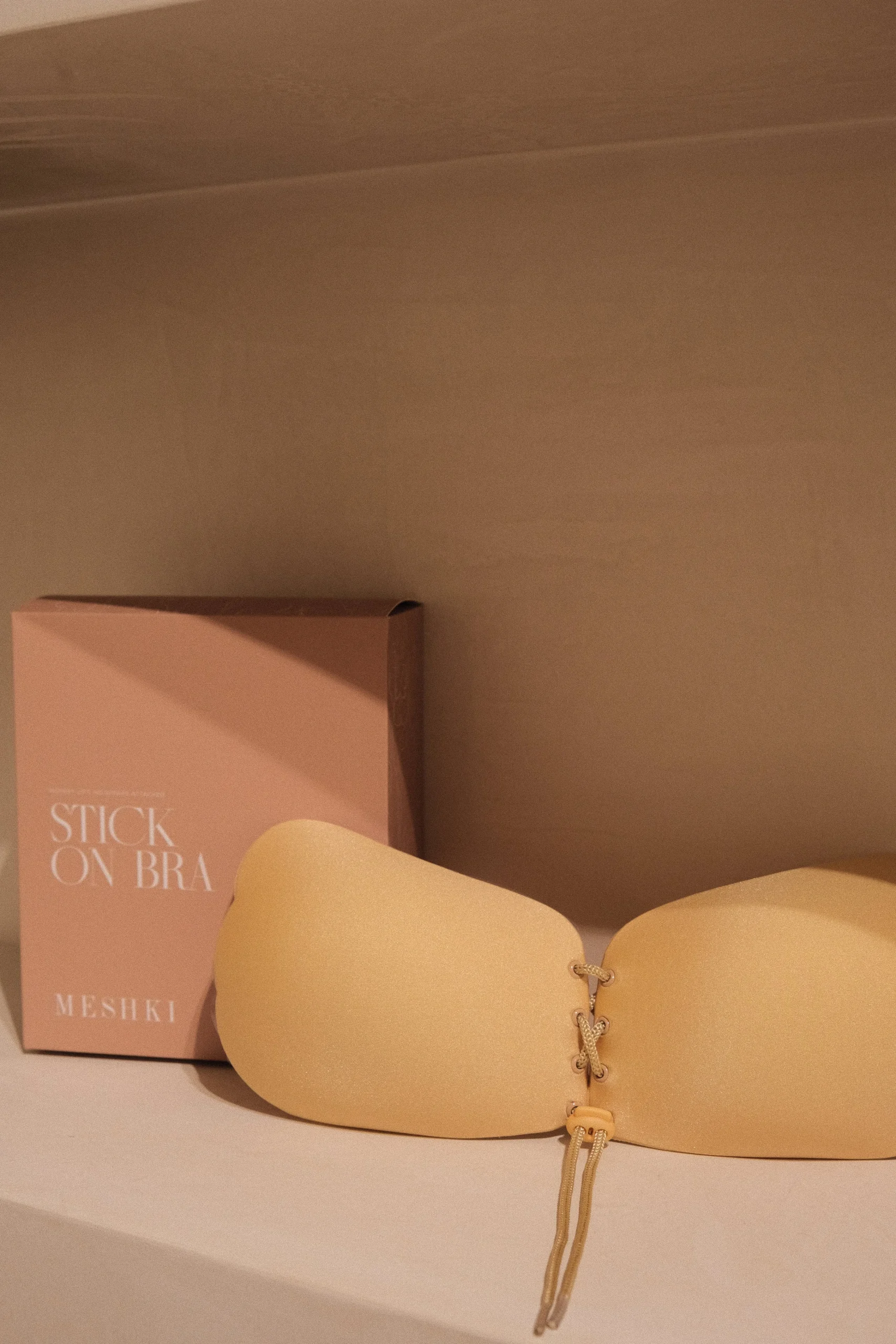 StickFINAL SALEIt! Strapless Stick On Bra - Nude