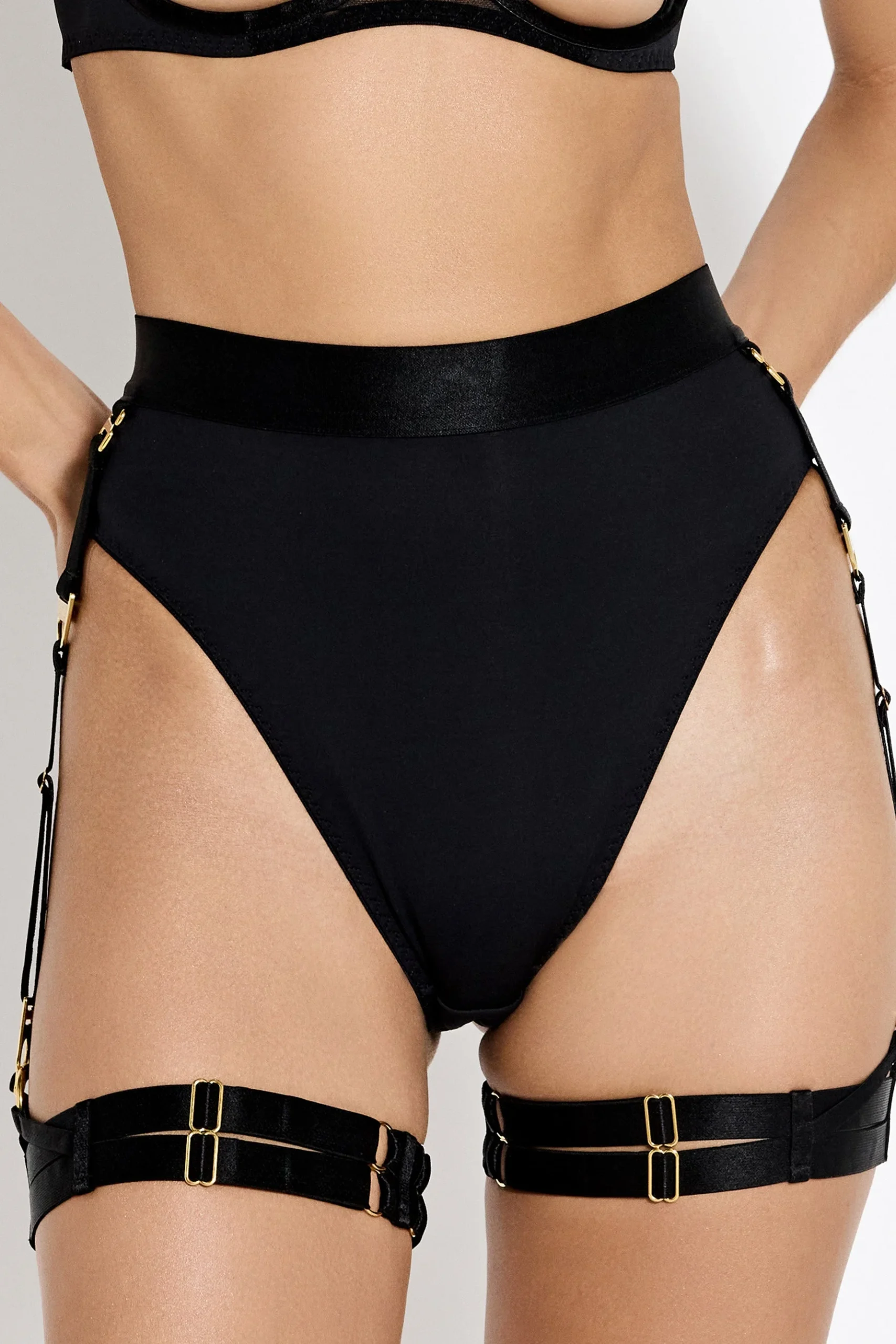 Syra High Waist Thong in Black