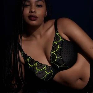 Tepito Half Padded Plunge Bra