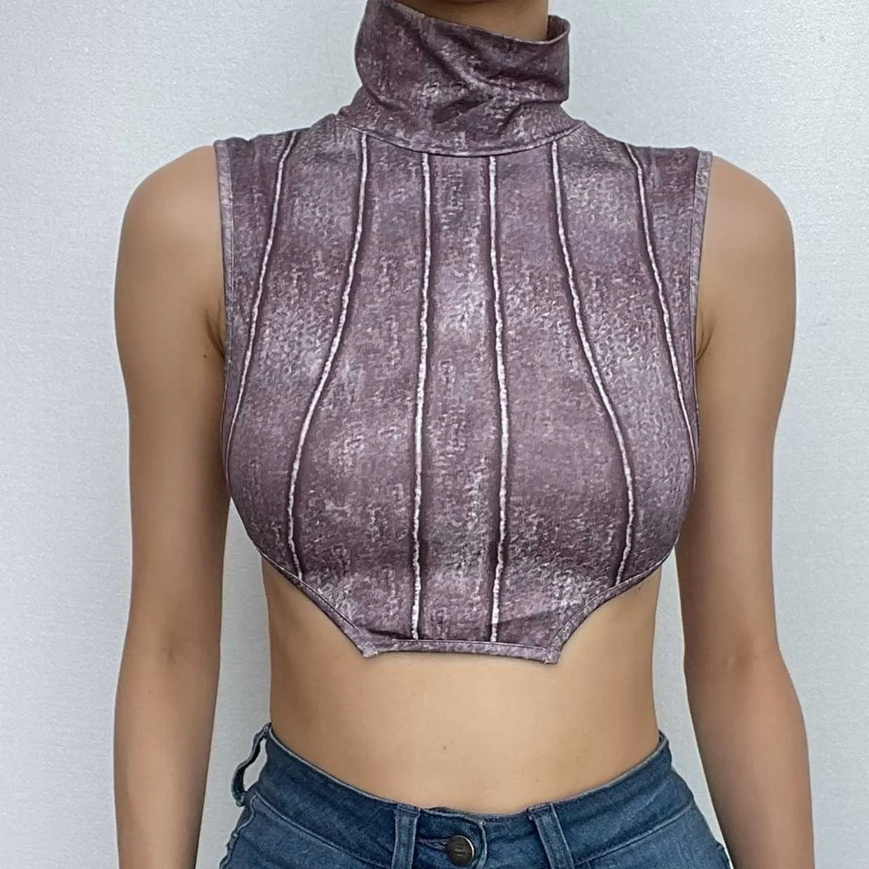 Tie dye high neck sleeveless contrast crop top