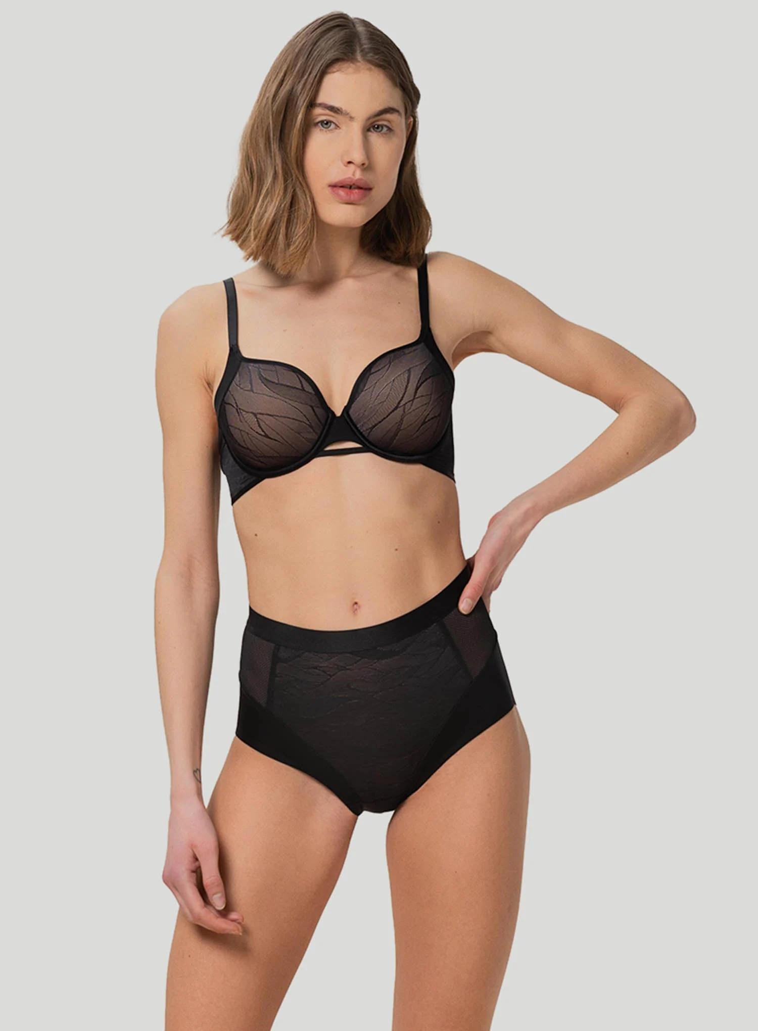 Triumph: Airy Sensation T Shirt Bra Black
