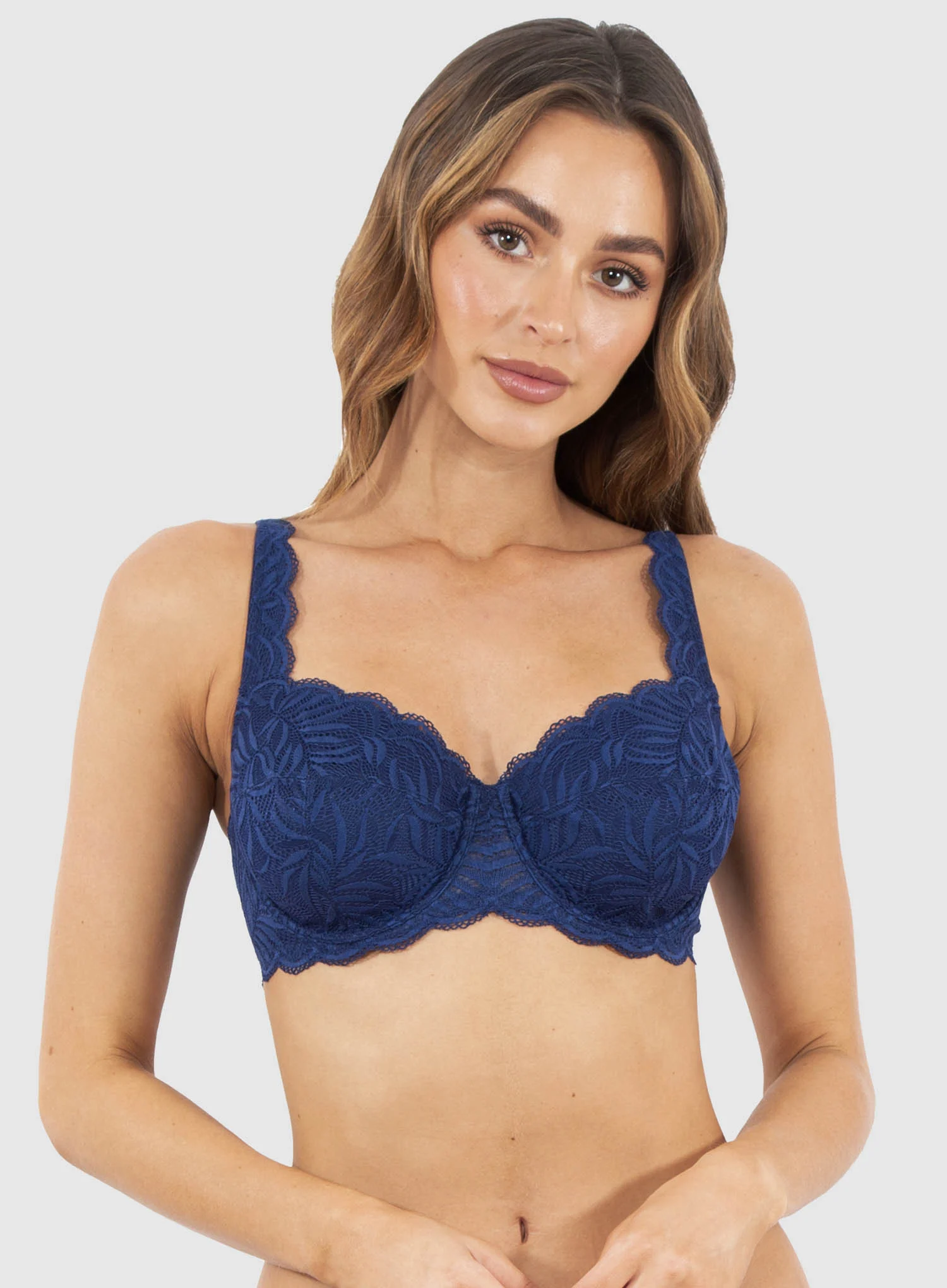 Triumph: Essential Lace Balconette Bra W Navy Blue