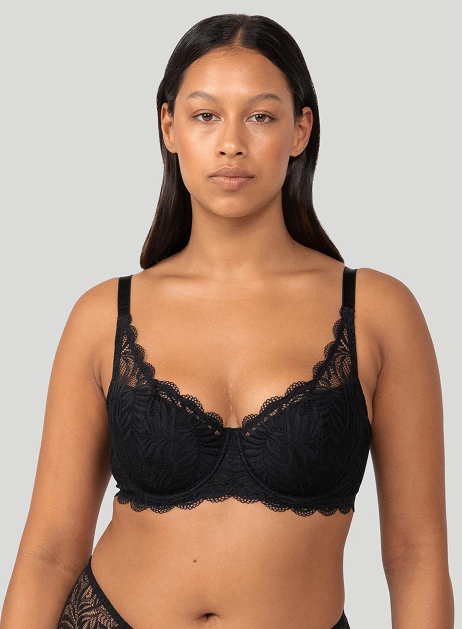 Triumph: Essential Lace Balconette Bra Whp Black