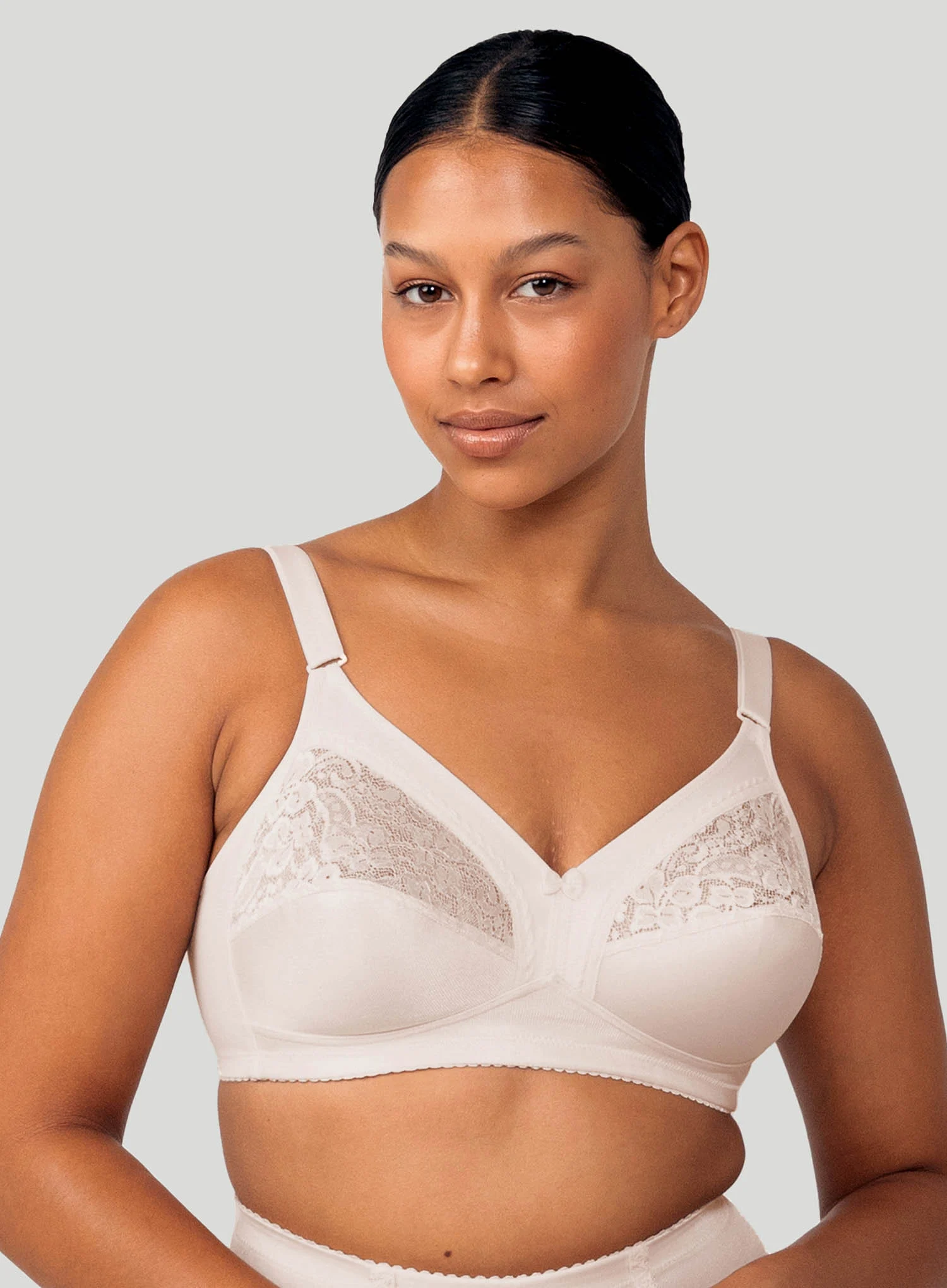 Triumph: Kiss Of Cotton Wire Free Bra Fresh Powder