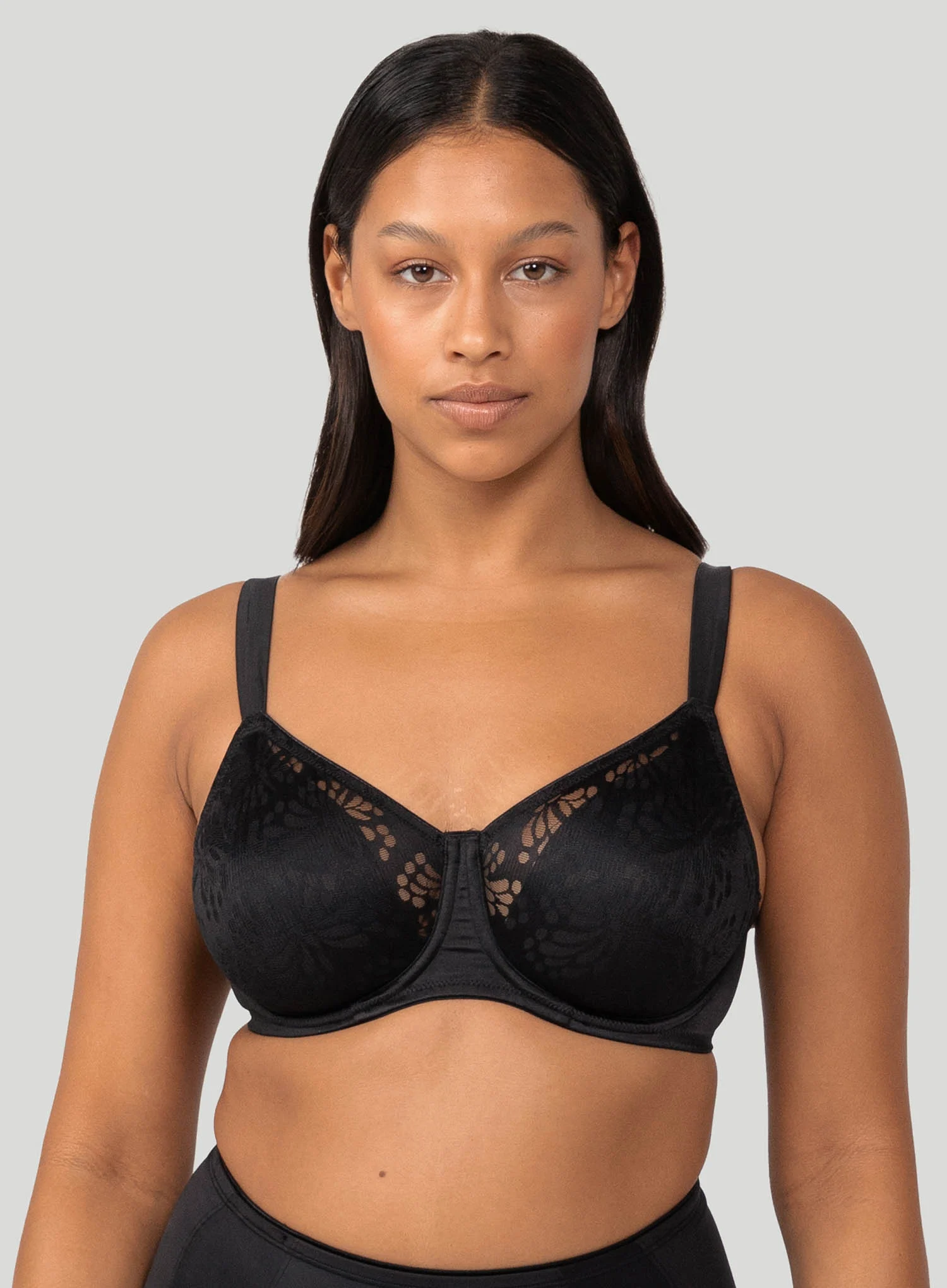 Triumph: Lacy Minimiser Bra Black