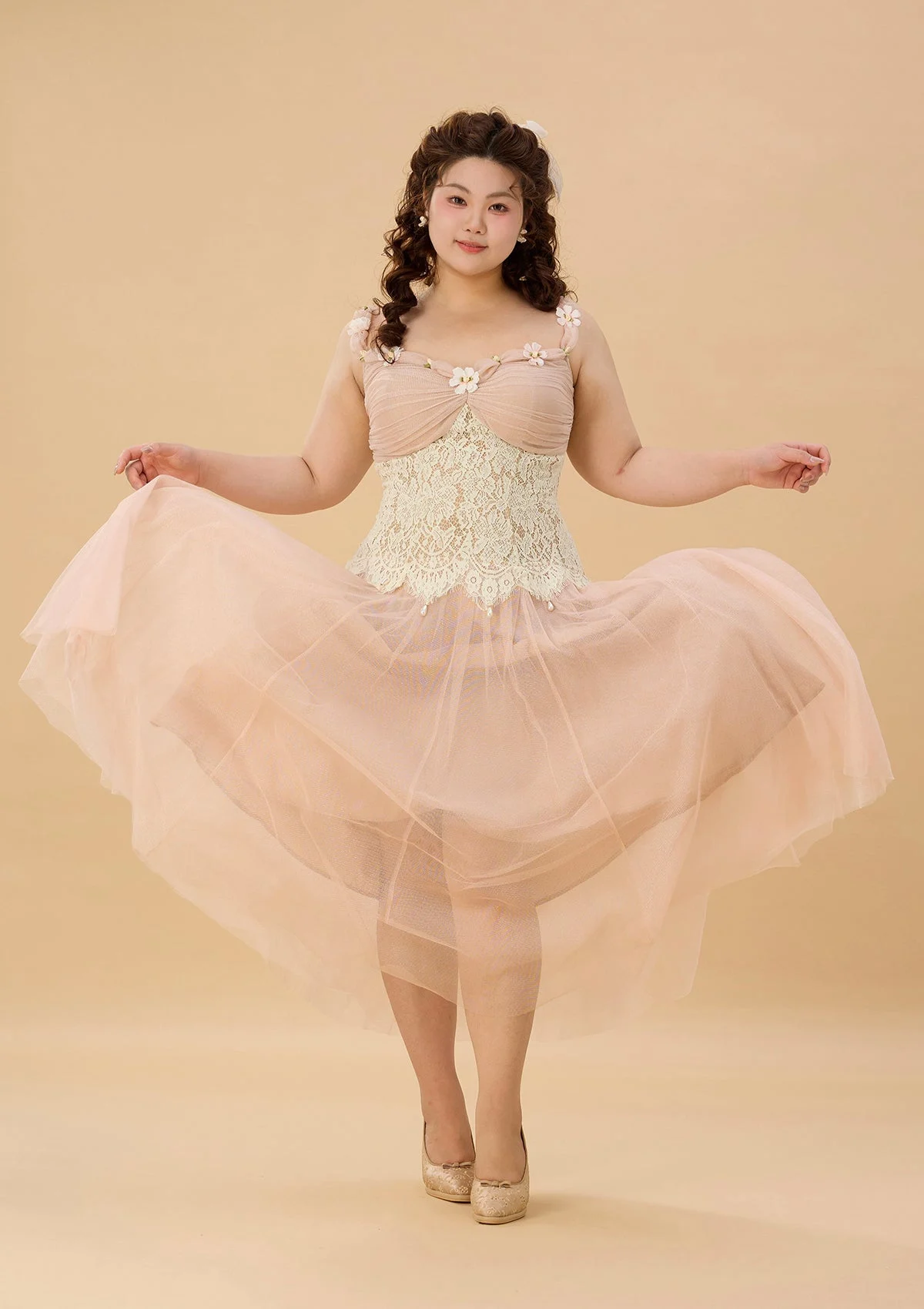 （US Exclusive）Curve & Plus Daisy Wind Chine Dress