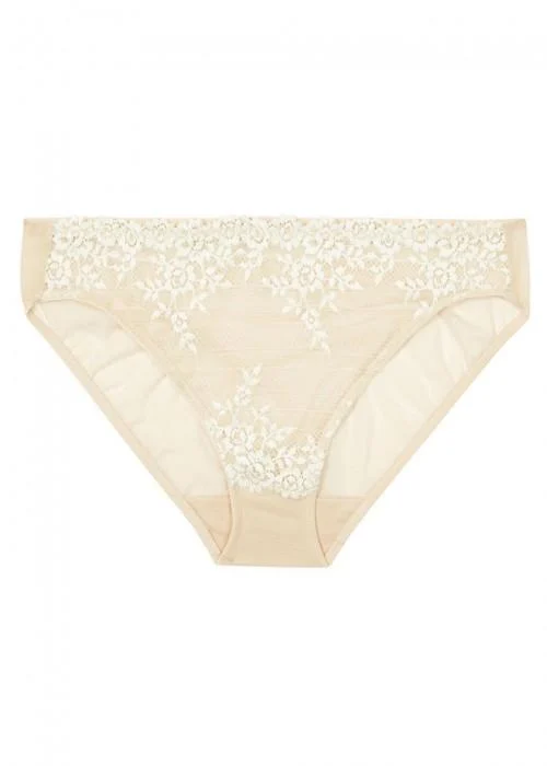 Wacoal Lace Bikini (Nude)