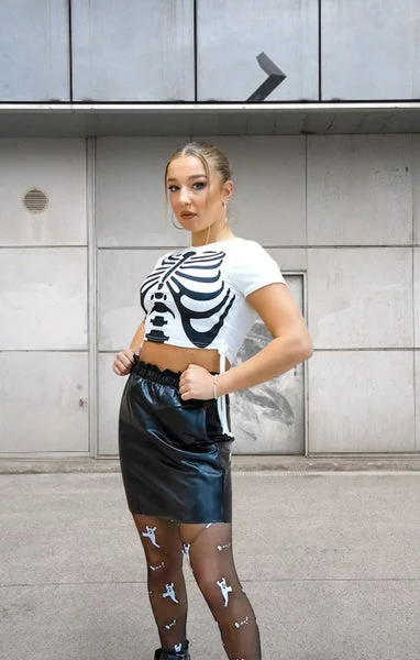 White Skeleton Print Short Sleeve Crop Top – Harley