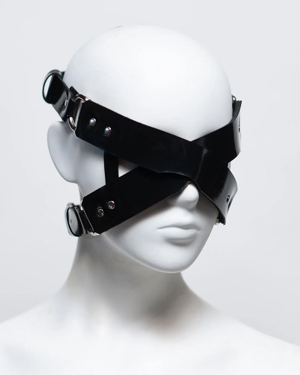 Zafira Cross Rubber Blindfold