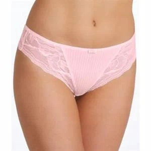 Zoe Thong